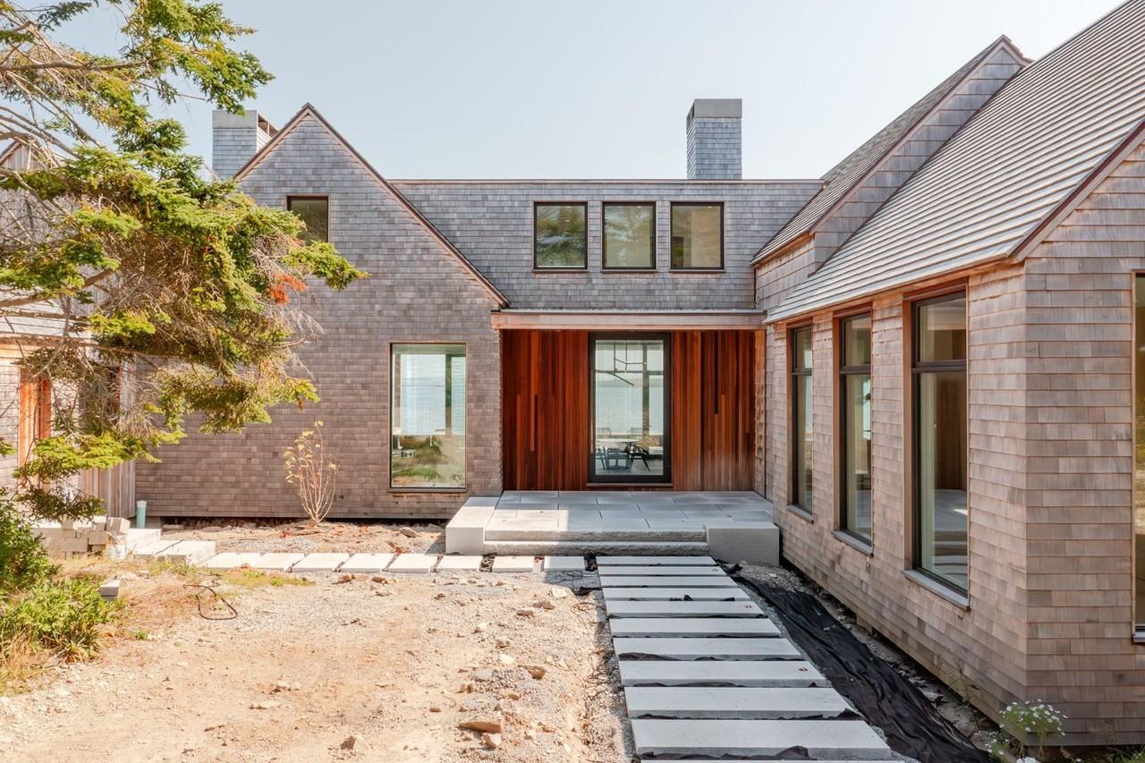 48 Cedar Beach Rd - Photo 5 of 50