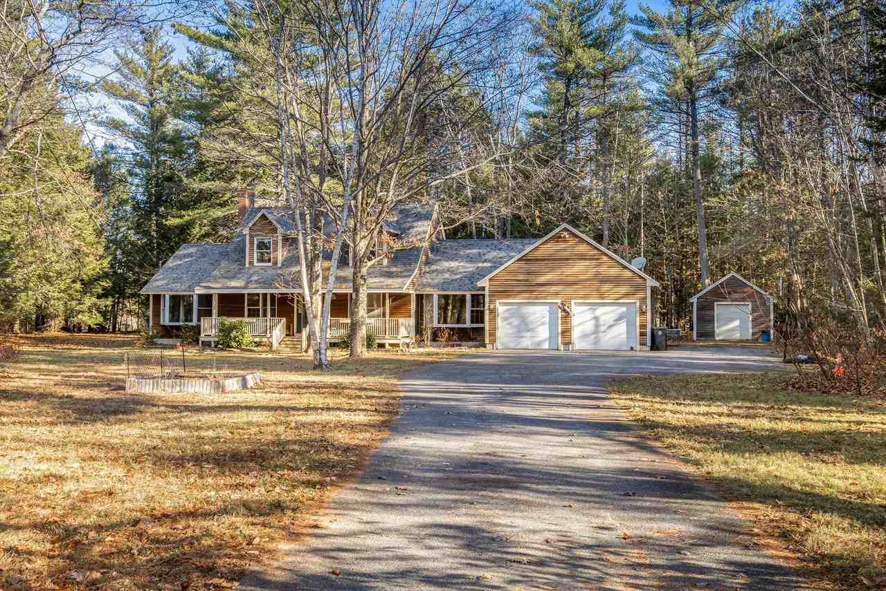 281 Broadturn Rd - Photo 2 of 32