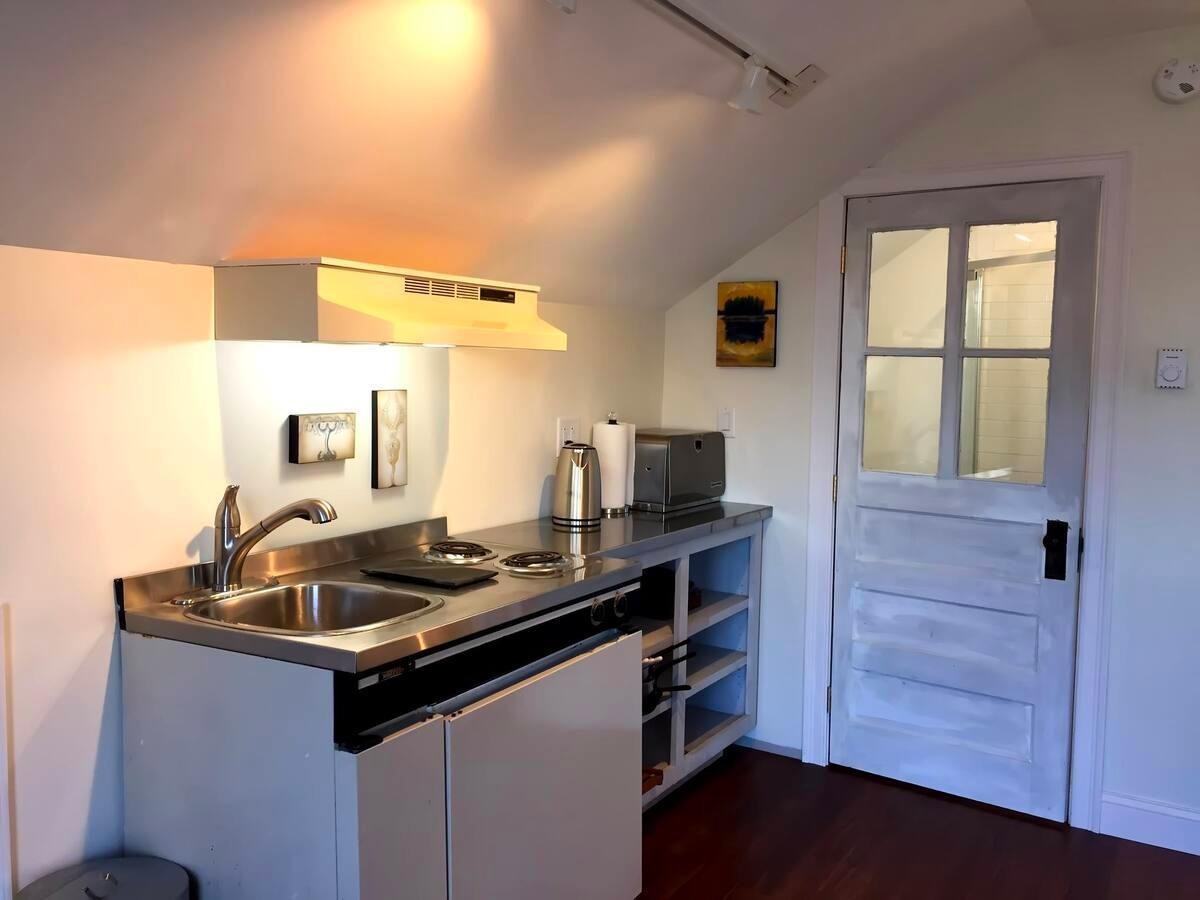 4 Tea St - Photo 2 of 7