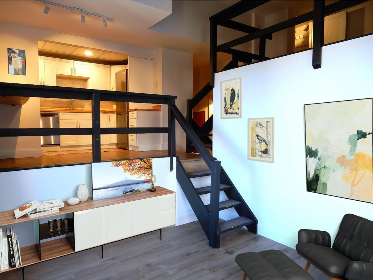 99 Silver St #4-6 - Photo 3 of 11