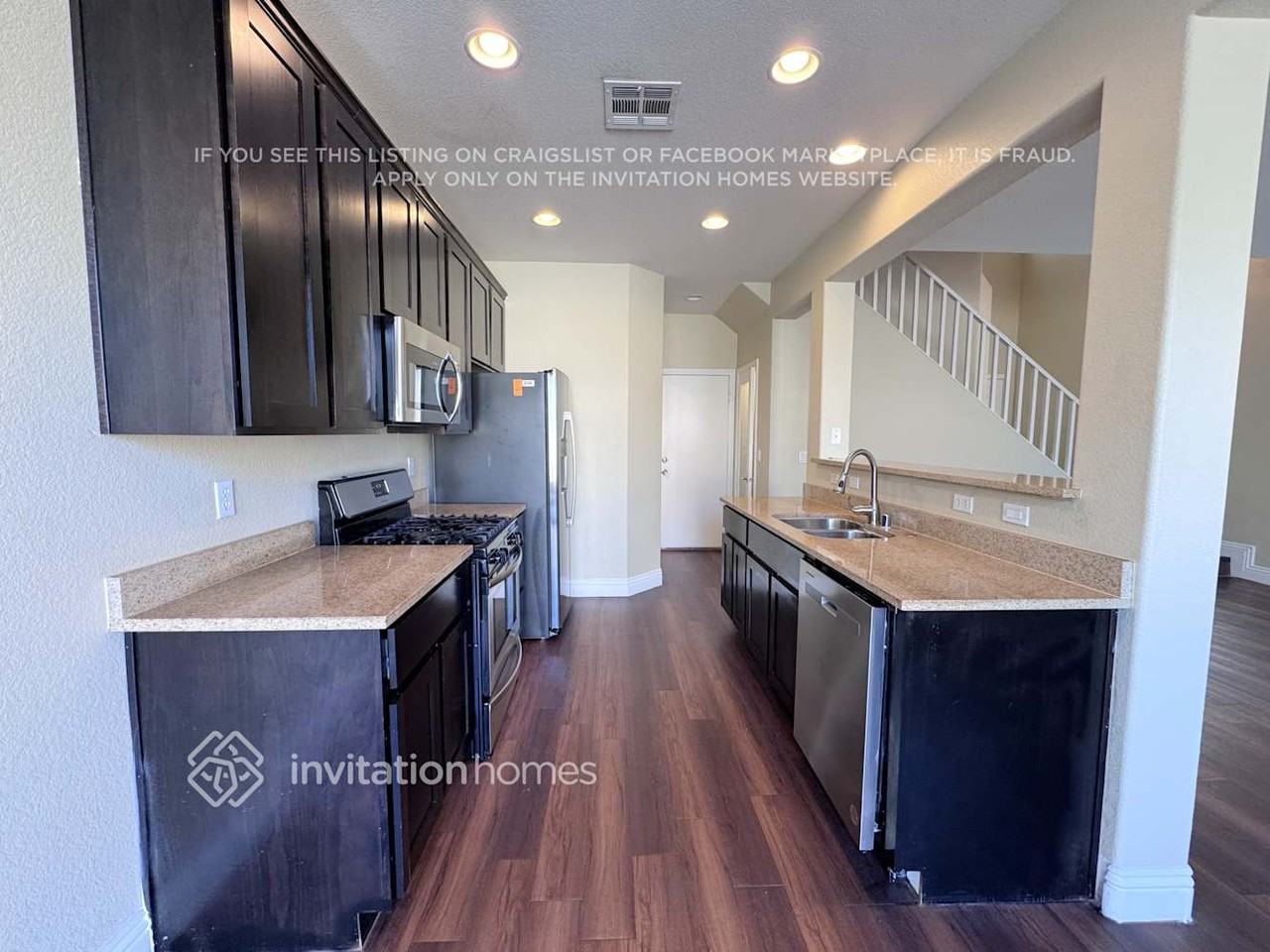 6348 W Levi Ave - Photo 3 of 11
