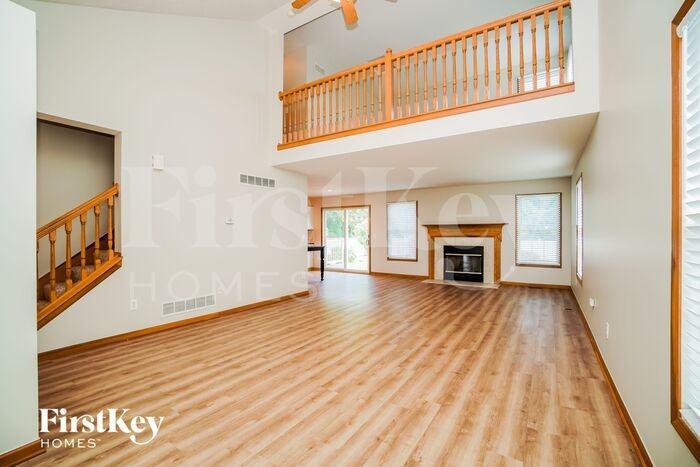 578 Mill Stone Dr - Photo 3 of 15