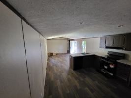 featured image of Daisy Ln #13