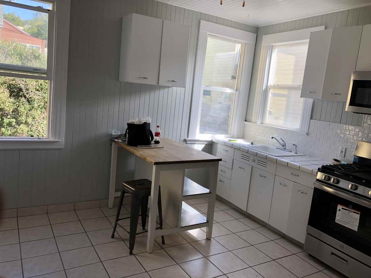 Mission St - Photo 5 of 17