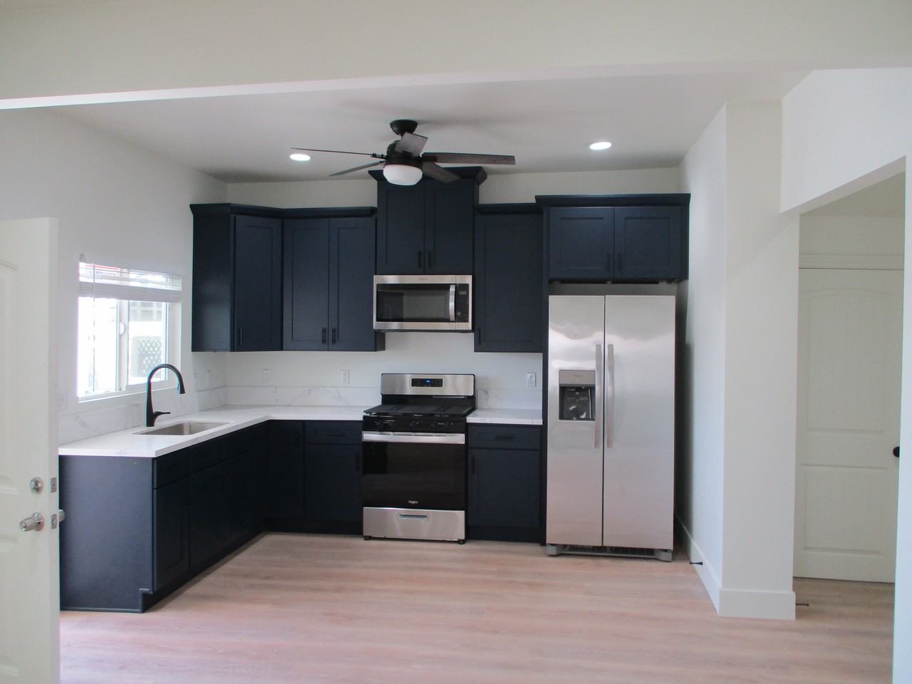 1620 Arlington Ave #1618 - Photo 2 of 16