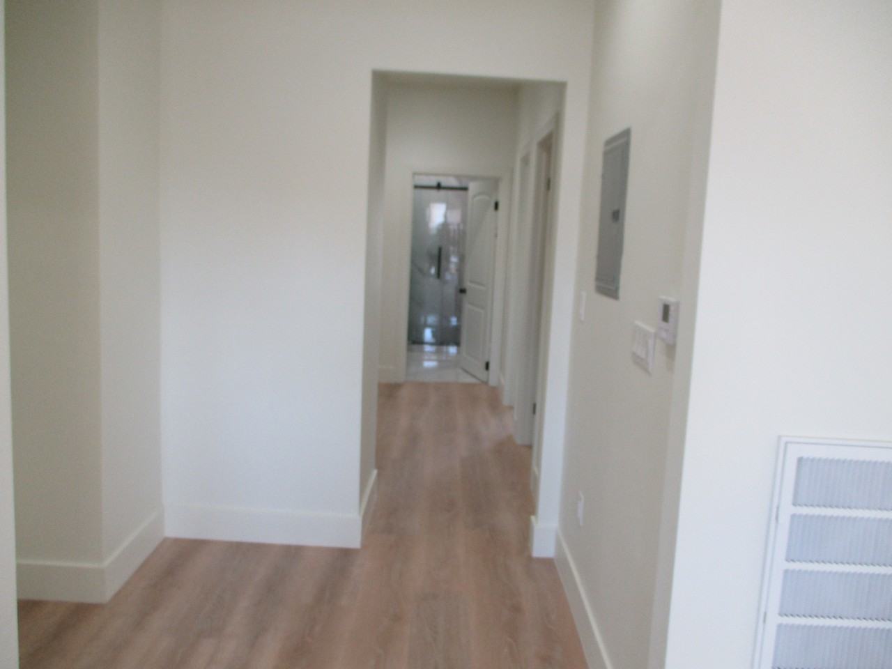 1620 Arlington Ave #1618 - Photo 5 of 16