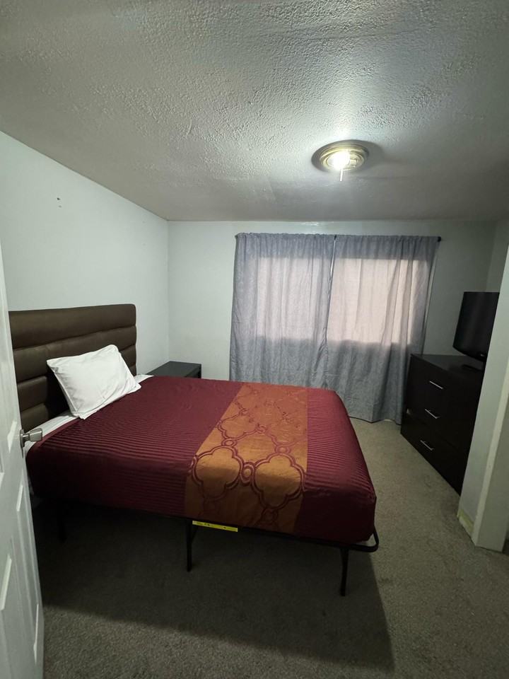 105 Buckeye Cir #105