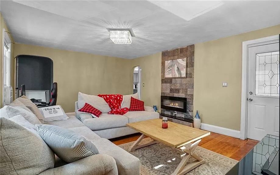 29 Windmill St #NA - Photo 5 of 12