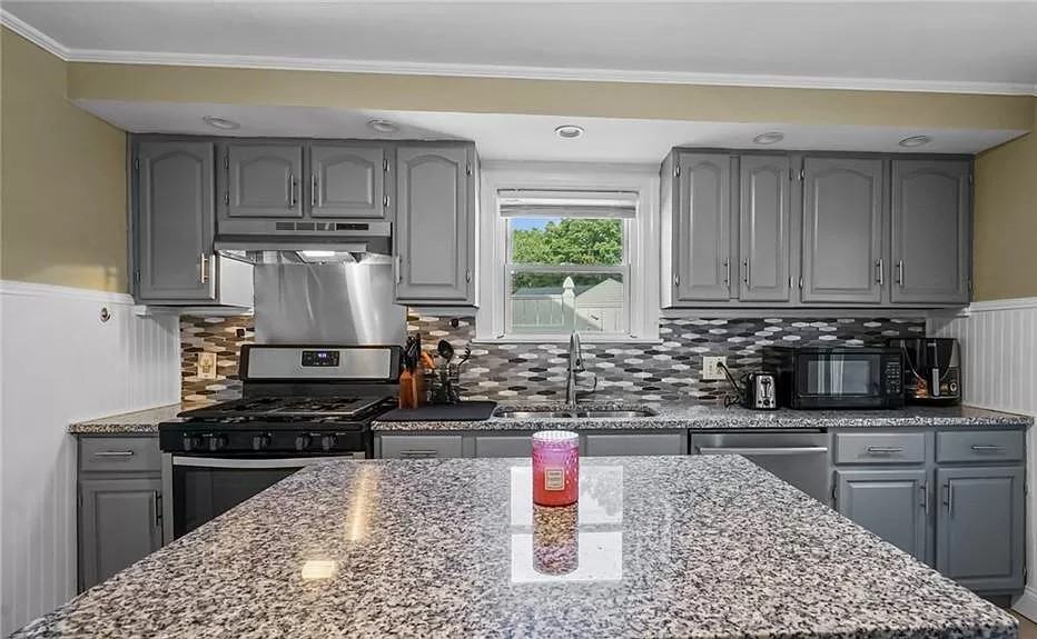 29 Windmill St #NA - Photo 7 of 12