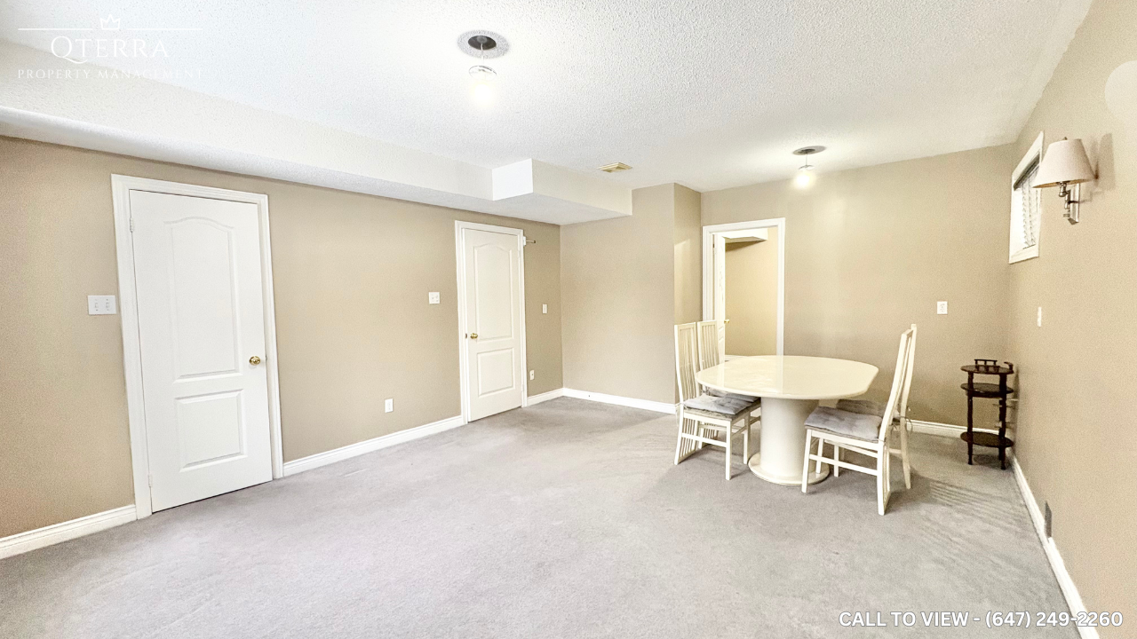 2-7 Temple W Crescent, Ajax, Ontario L1T 4J9 - Photo 3 of 16