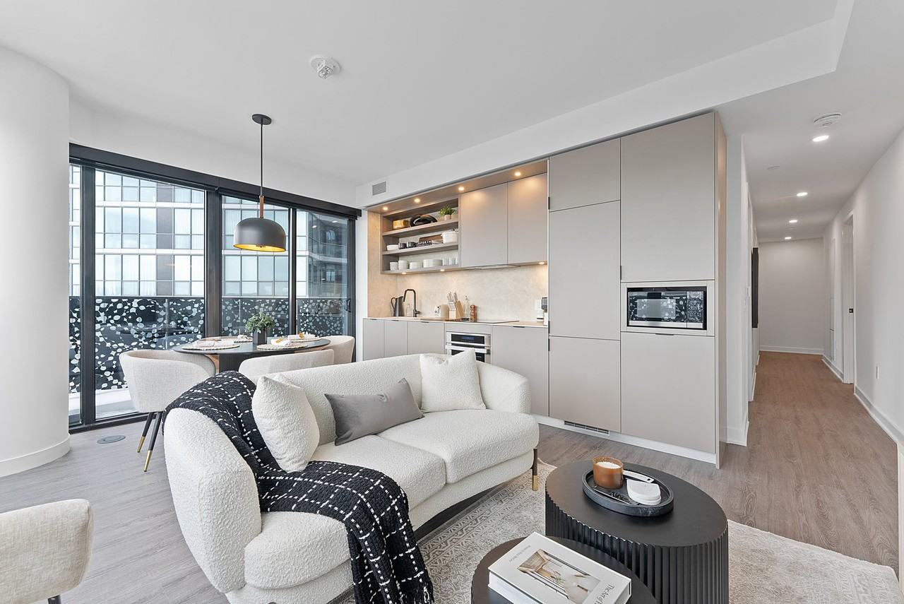 55 Charles St E #3306 - Photo 2 of 33