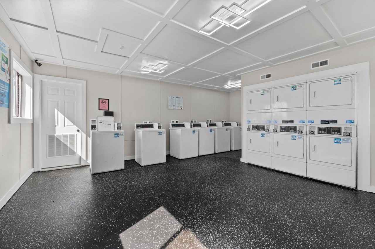 Channing Apartments East - Photo 7 of 50