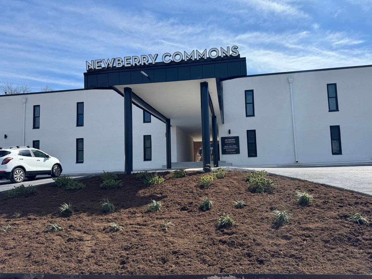 Newberry Commons - Photo 6 of 50