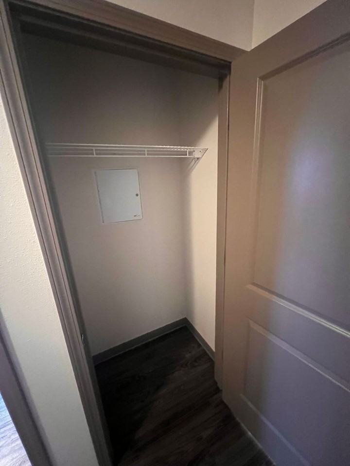 Trinit - Photo 7 of 24