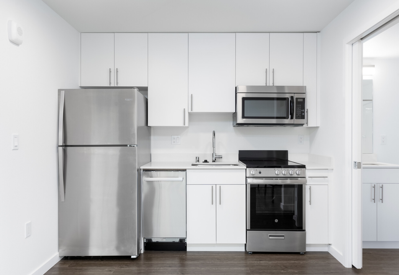 Montclair Apartment is now Leasing! - Photo 2 of 31