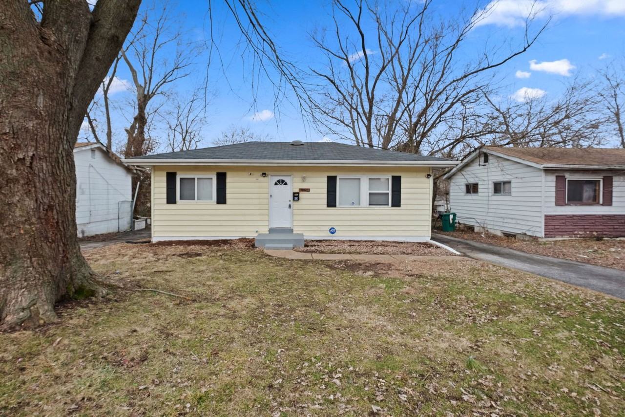 10521 Duke Dr - Photo 3 of 31
