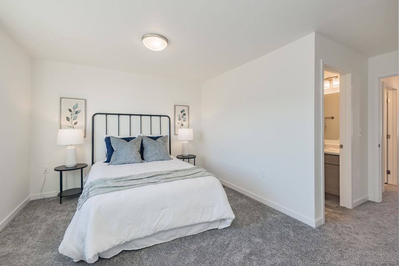 The Slate - Photo 7 of 20