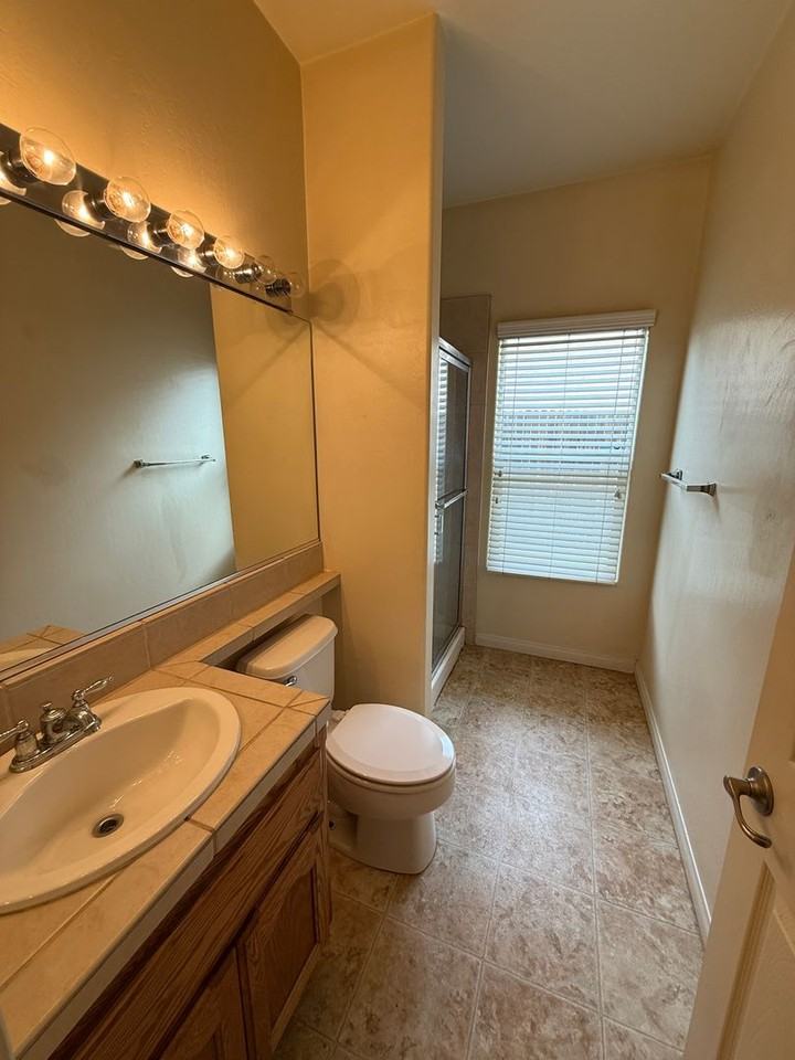 14510 Tralee Dr - Photo 5 of 17