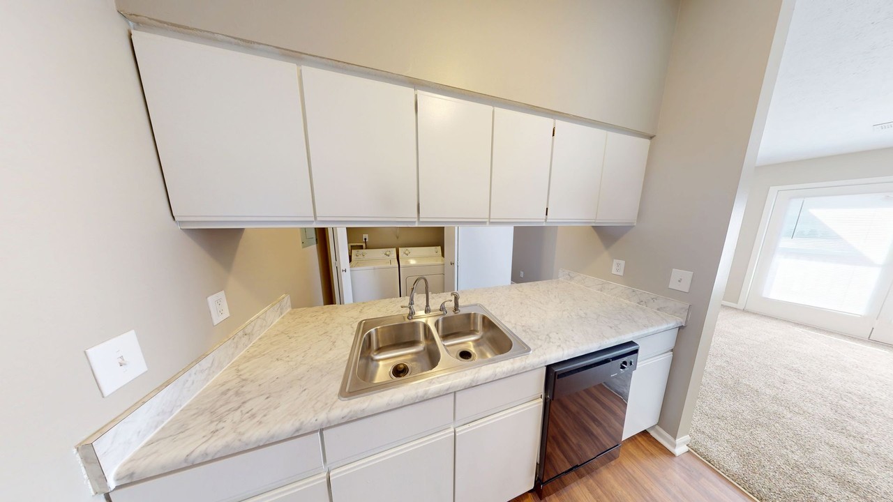 Elston Point - Photo 6 of 50