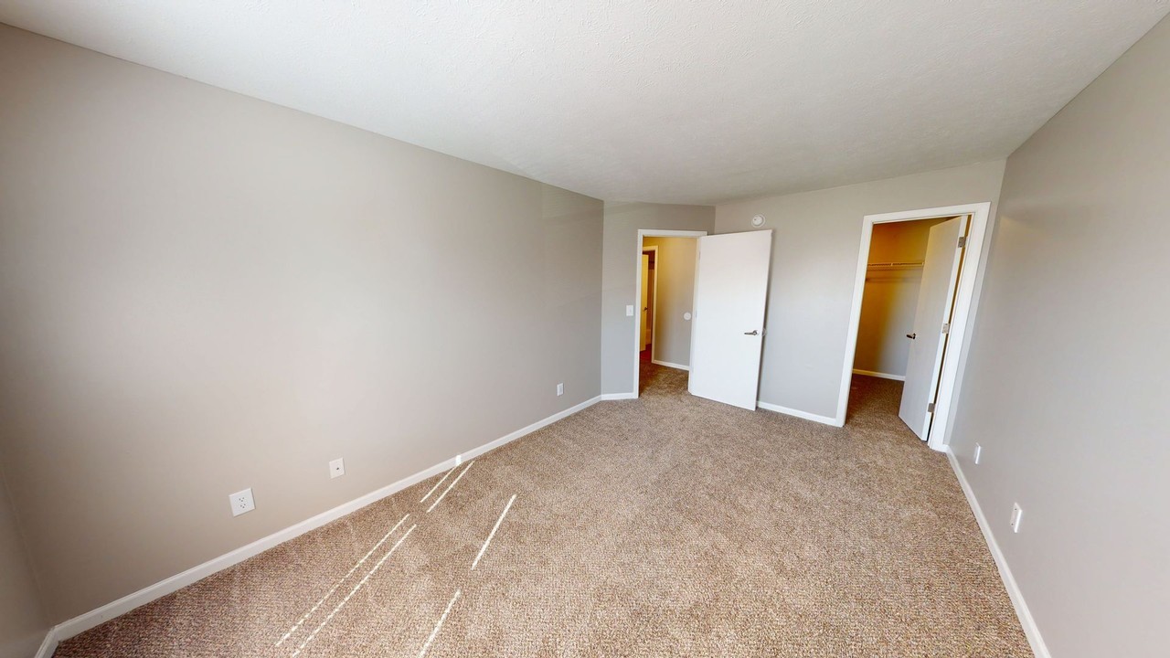 Elston Point - Photo 7 of 50