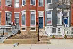 featured image of 520 E 23rd St