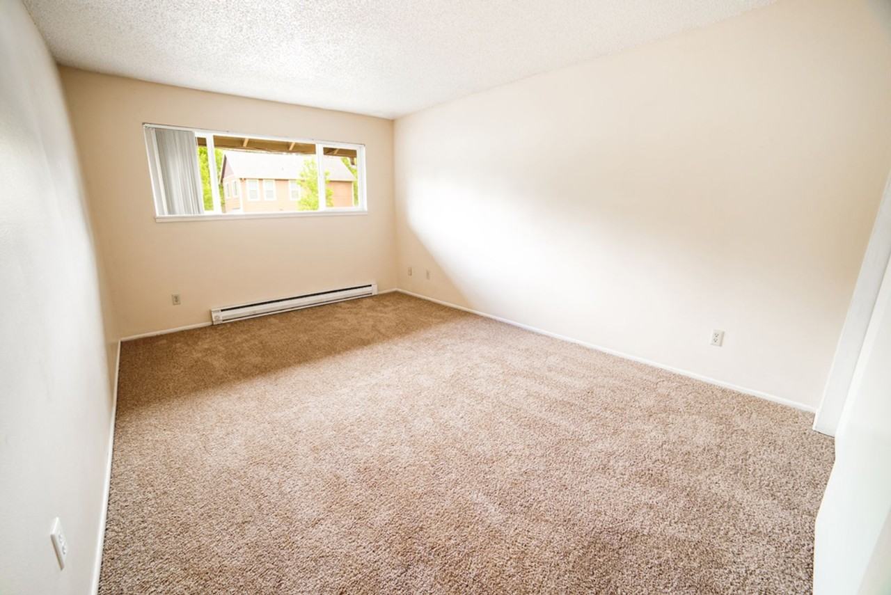 #306 WOODSIDE VISTA - Photo 2 of 13