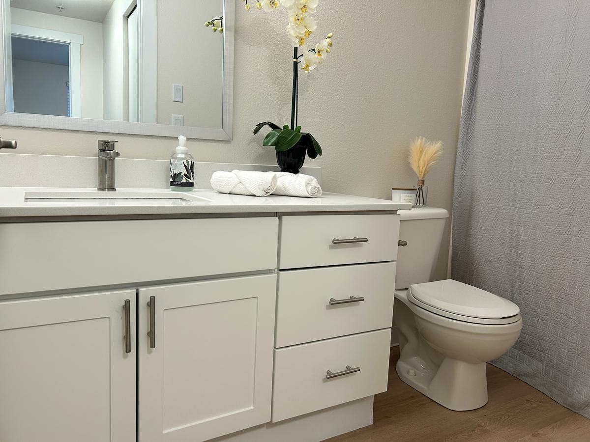 310 Cascade Pl - Photo 3 of 39