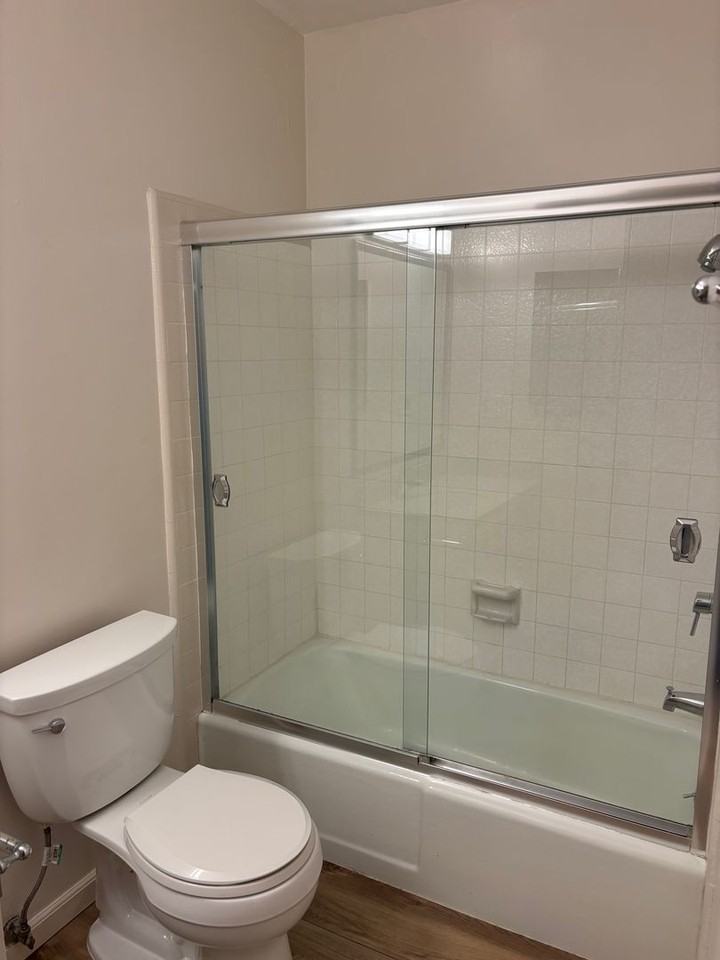 116 Rose Avenue - Photo 7 of 27