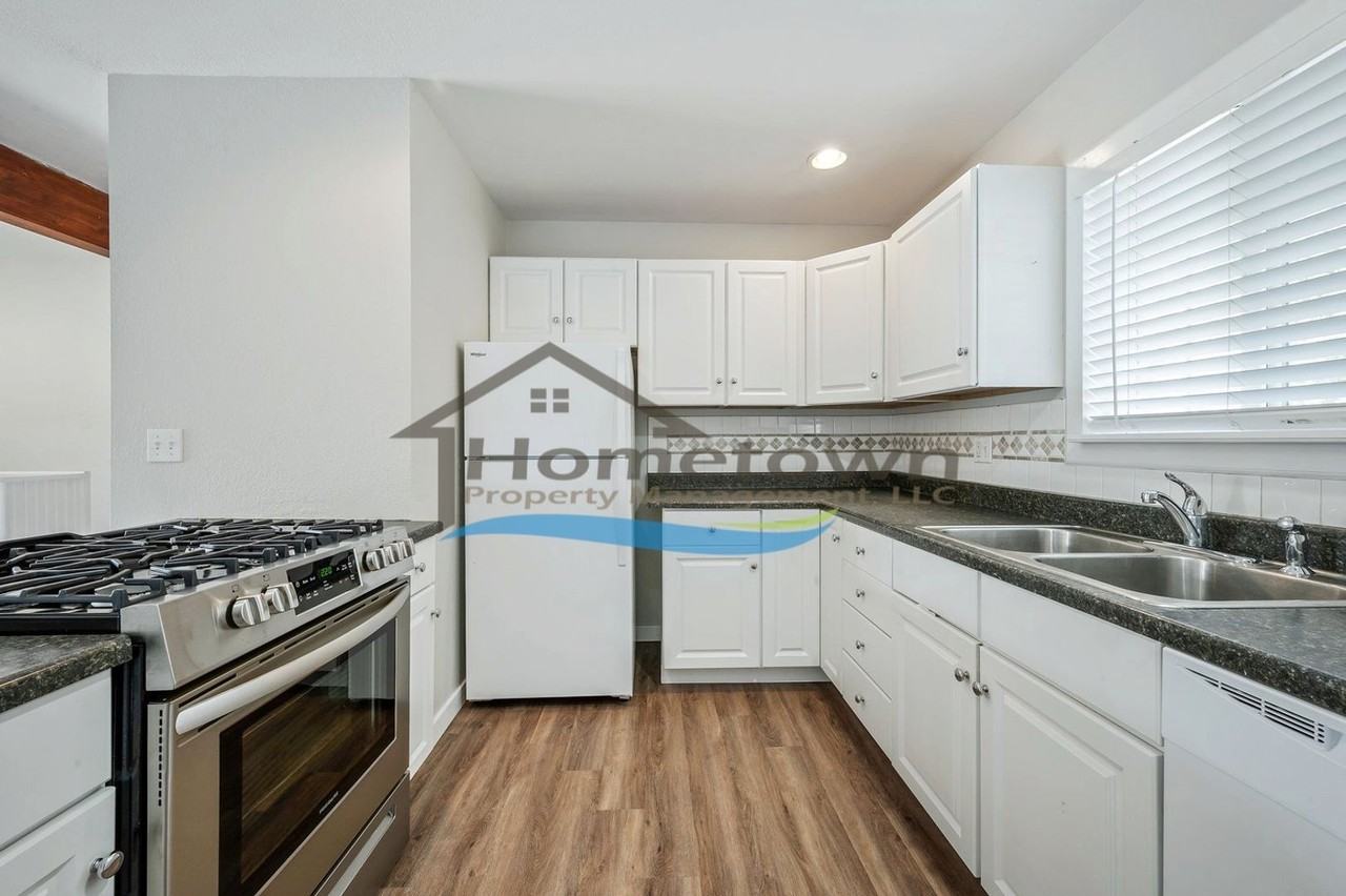 1470 E Burnham Ave - Photo 6 of 28