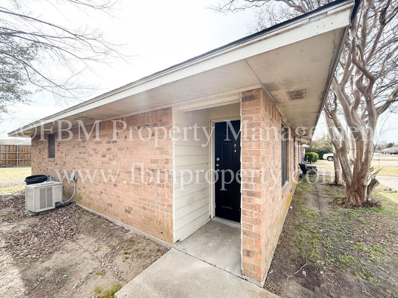 1211 Old Bardwell Rd #A - Photo 2 of 17