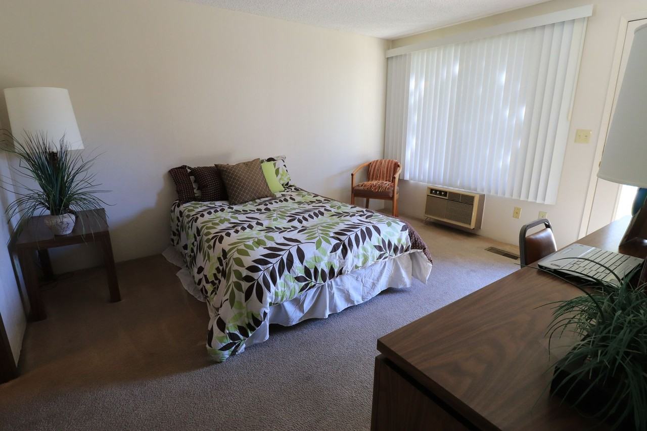 Villager Apartments - Photo 3 of 3