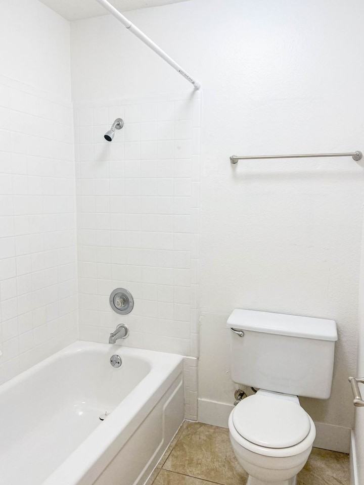 57 Marc - Photo 7 of 22