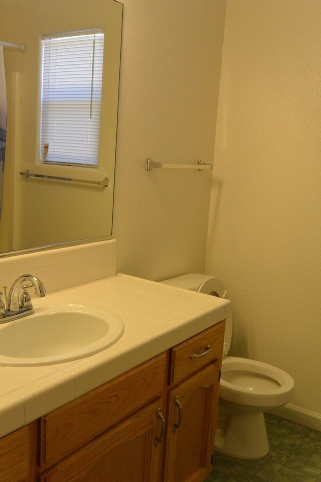 3011 W Loyola Ct - Photo 5 of 10