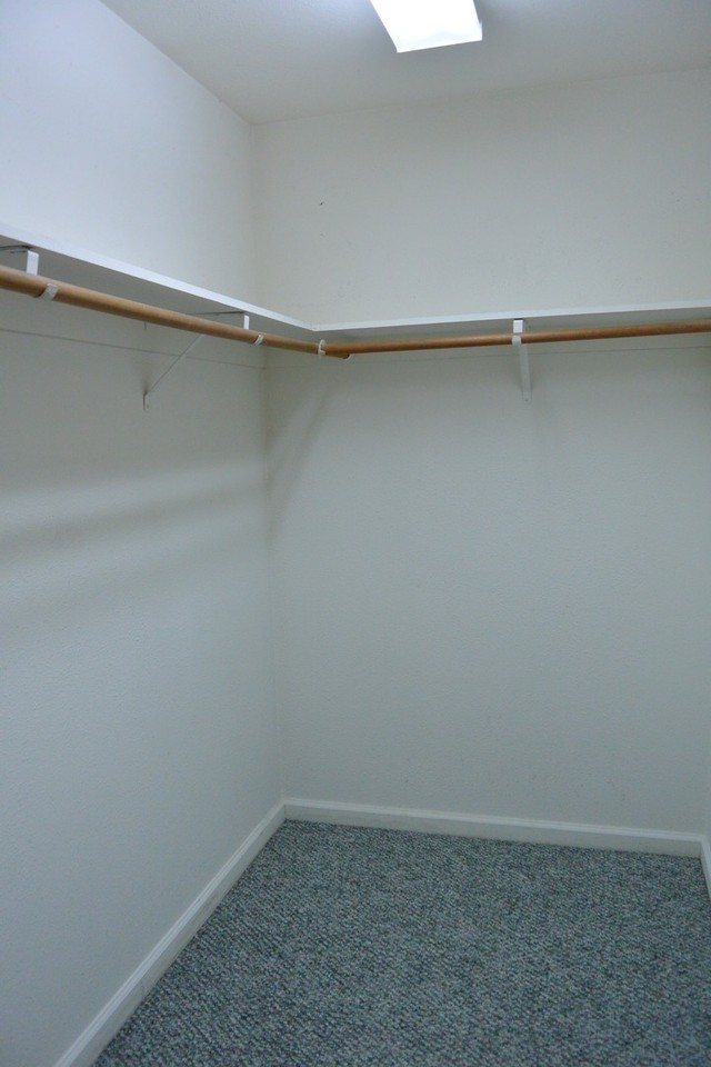3011 W Loyola Ct - Photo 7 of 10