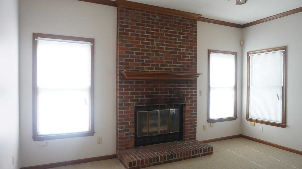 508 Georgetown Cir - Photo 6 of 50