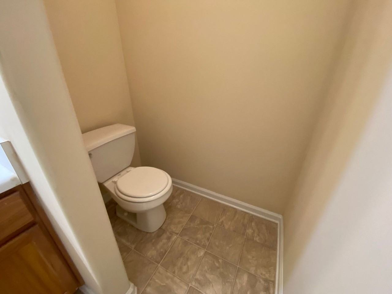 361 Bridgewater Cir - Photo 7 of 17