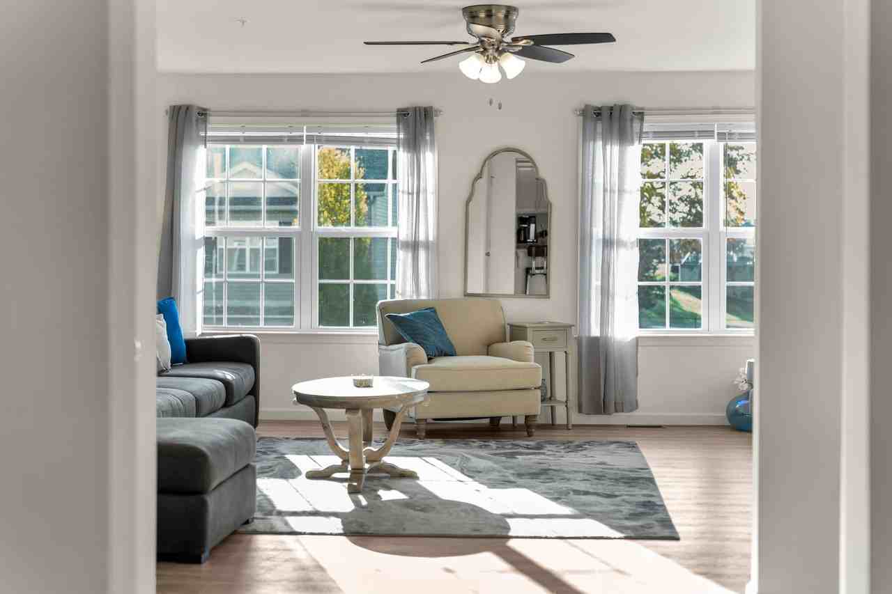 28 Parker Spring Ave - Photo 3 of 25