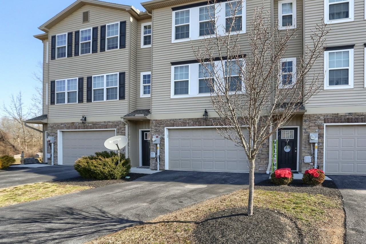 38 Parker Spring Ave - Photo 2 of 34