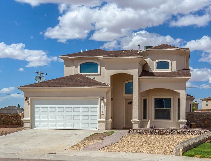 7101 Falling Leaf Cir - Photo 2 of 26