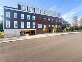 featured image of 1135 Rose Hill Dr