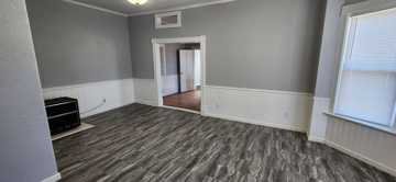 featured image of 1206 Logan St