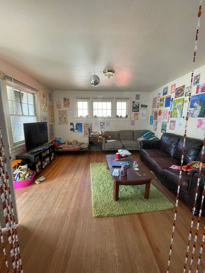 420 Laporte Ave - Photo 3 of 11