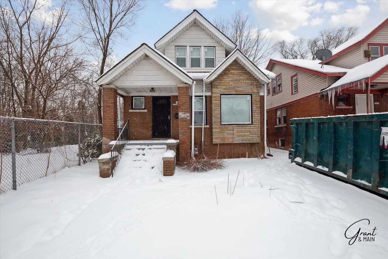 14466 Chelsea St - Photo 3 of 30