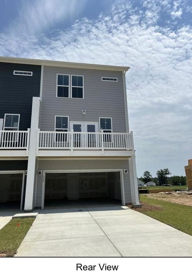 332 Herty Park Dr - Photo 2 of 43