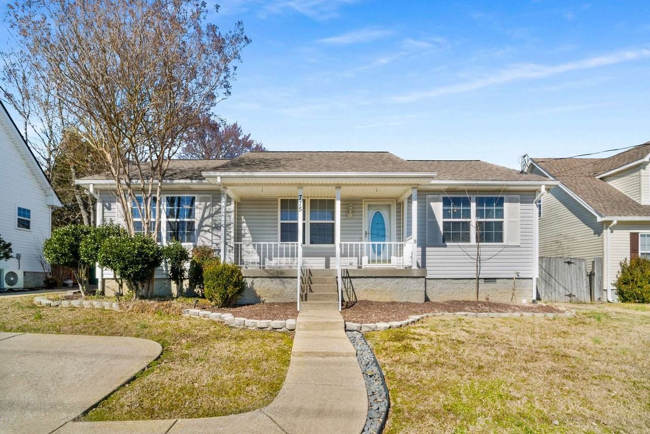 775 Curd Rd - Photo 4 of 37