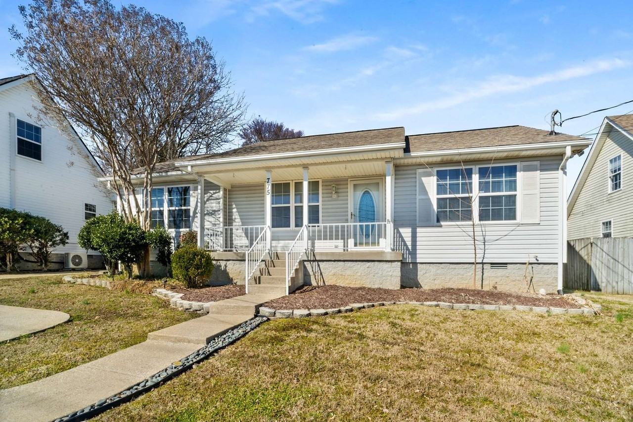 775 Curd Rd - Photo 5 of 37