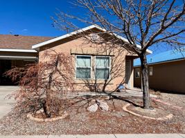 featured image of 5753 Pinon Altos Rd Nw
