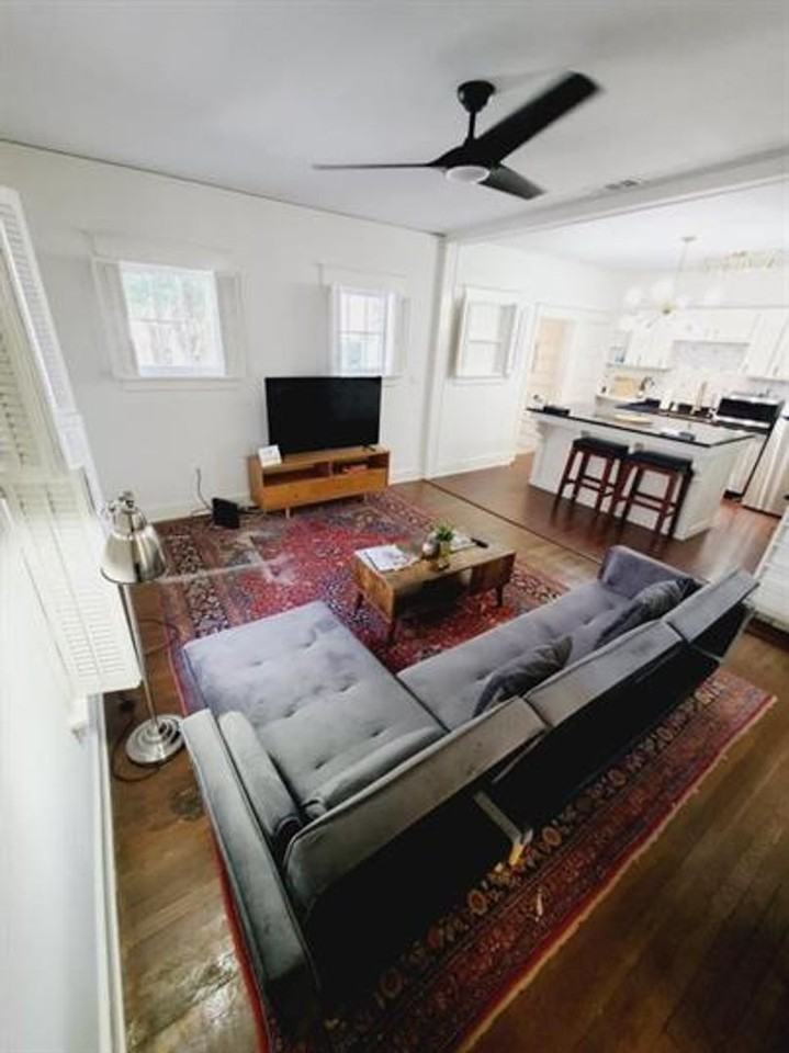 816 Charles Pl - Photo 6 of 11