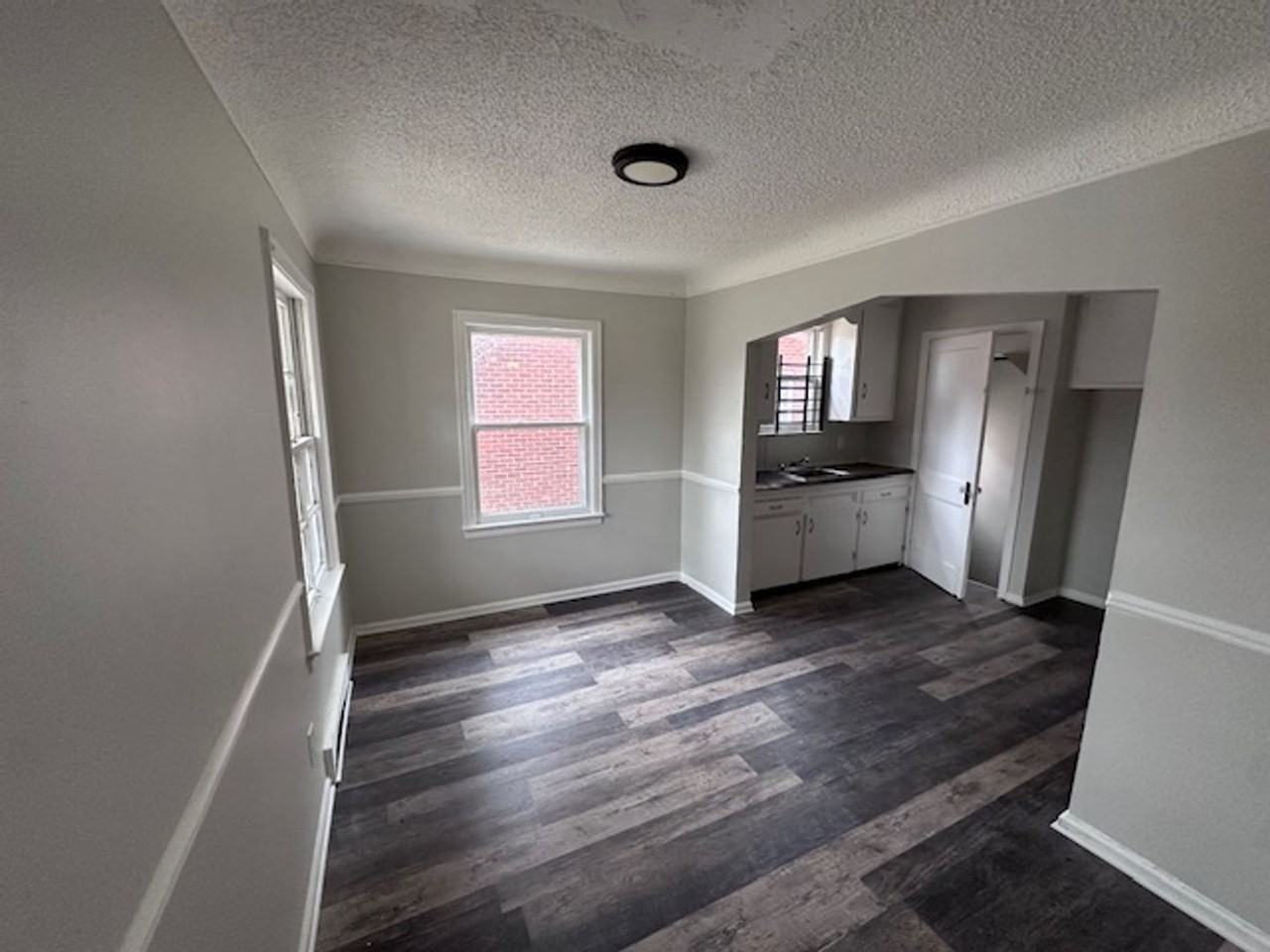 11494 Wayburn St - Photo 4 of 21