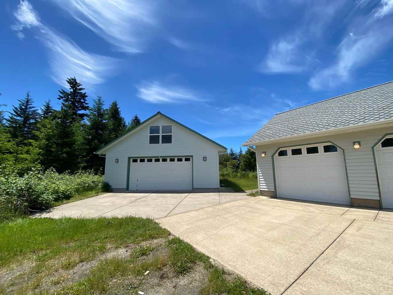 31934 Deberry Rd - Photo 2 of 33